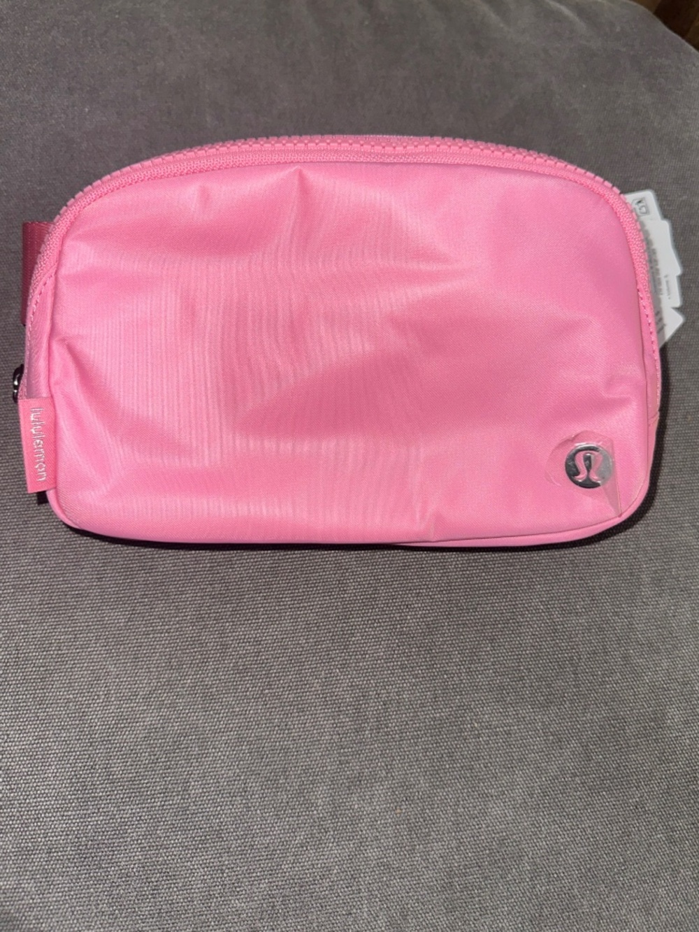 Lululemon Everywhere Belt Bag Candy Cloud Pink / Silver Hardware 1L Size NEW